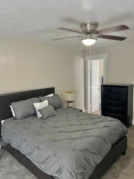 Lovely 2-Bedroom Condo Next To At&T Stadium Арлингтон Экстерьер фото